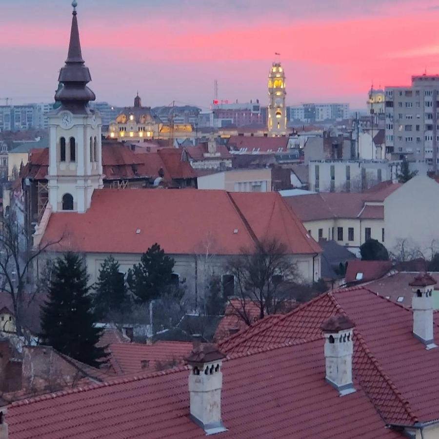 Over The City Oradea Exterior foto