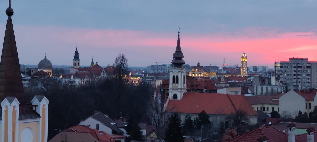Over The City Oradea Exterior foto